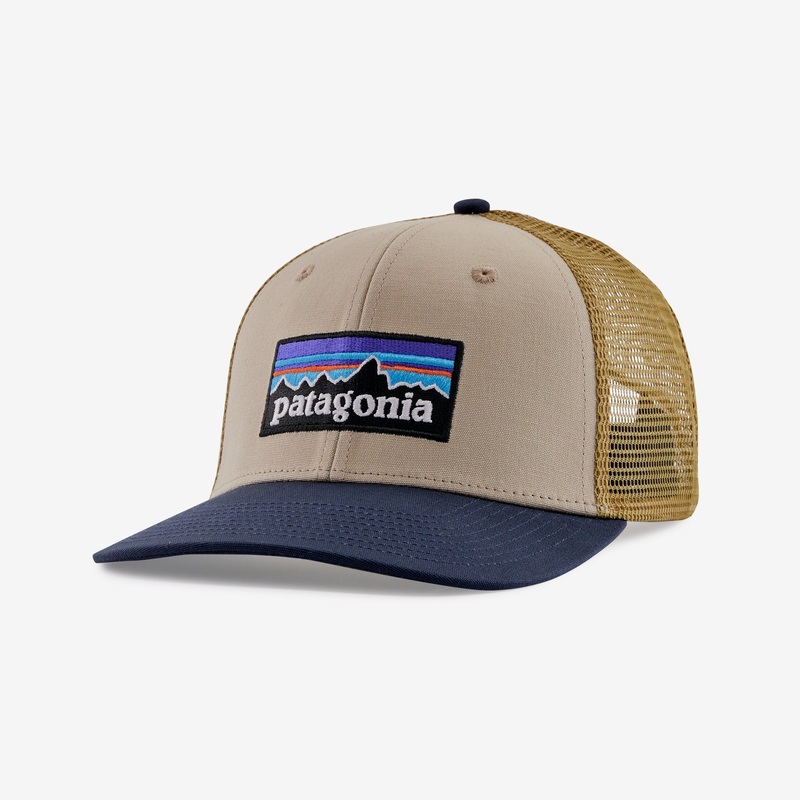 Patagonia P-6 Logo Trucker Hat-Oar Tan w/New Navy