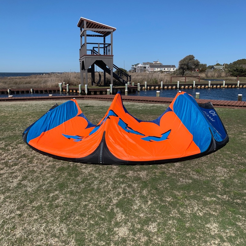 USED Naish S25 Pivot Kite-10m-Deep Blue/Blue/Orange