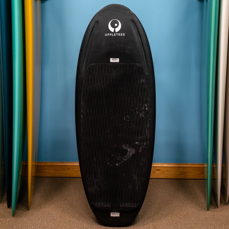 USED Appletree Apple Skipper Wing EPS/Epoxy 4’11” x 60L