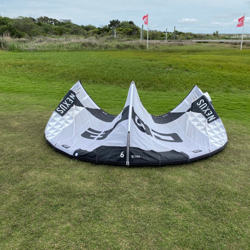USED Core Nexus 2 Kite-6m-White