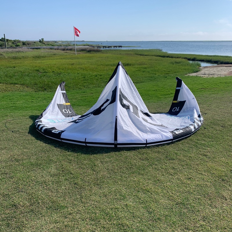 USED Core Xlite 2 Kite-10m-White