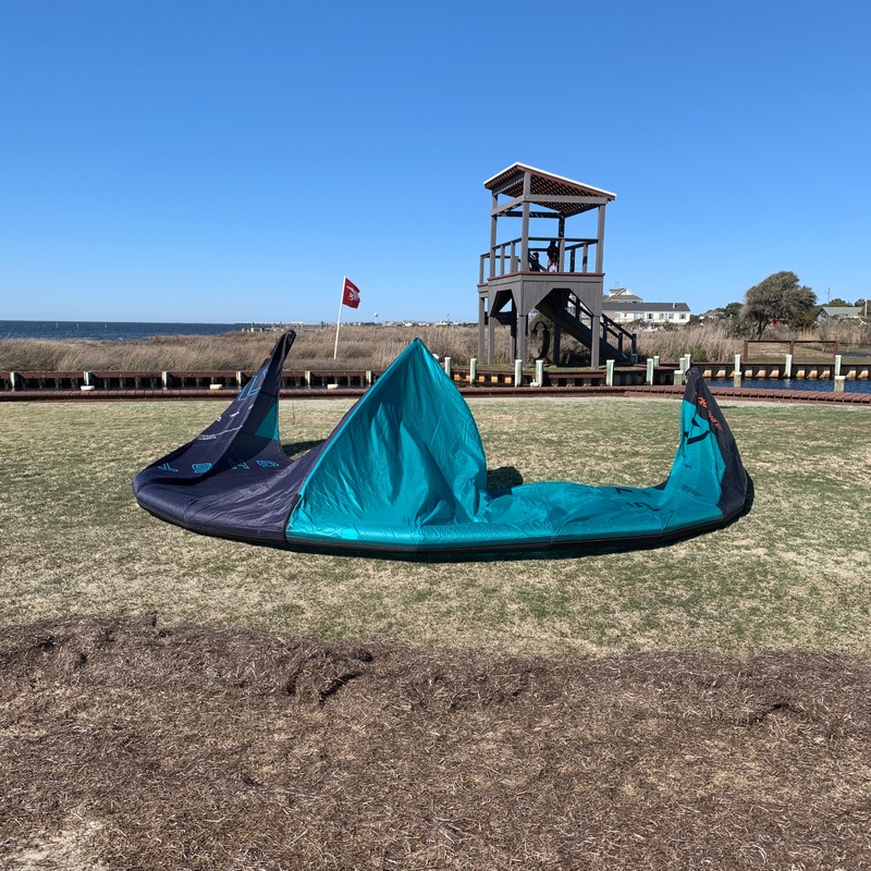 USED Slingshot Ghost V2 Kite-17m-Blue