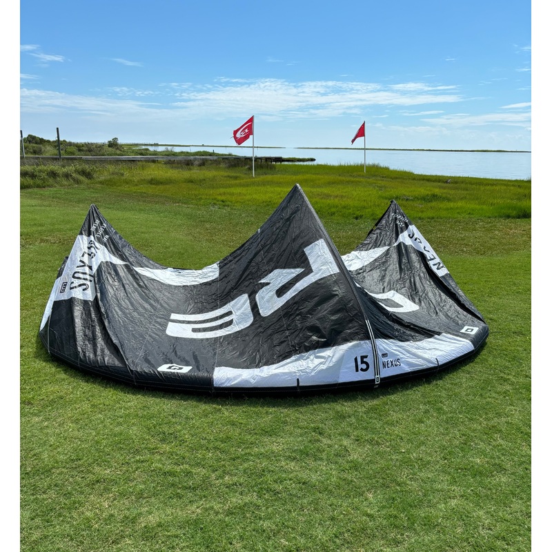 USED Core Nexus 2 Kite-15m-Black