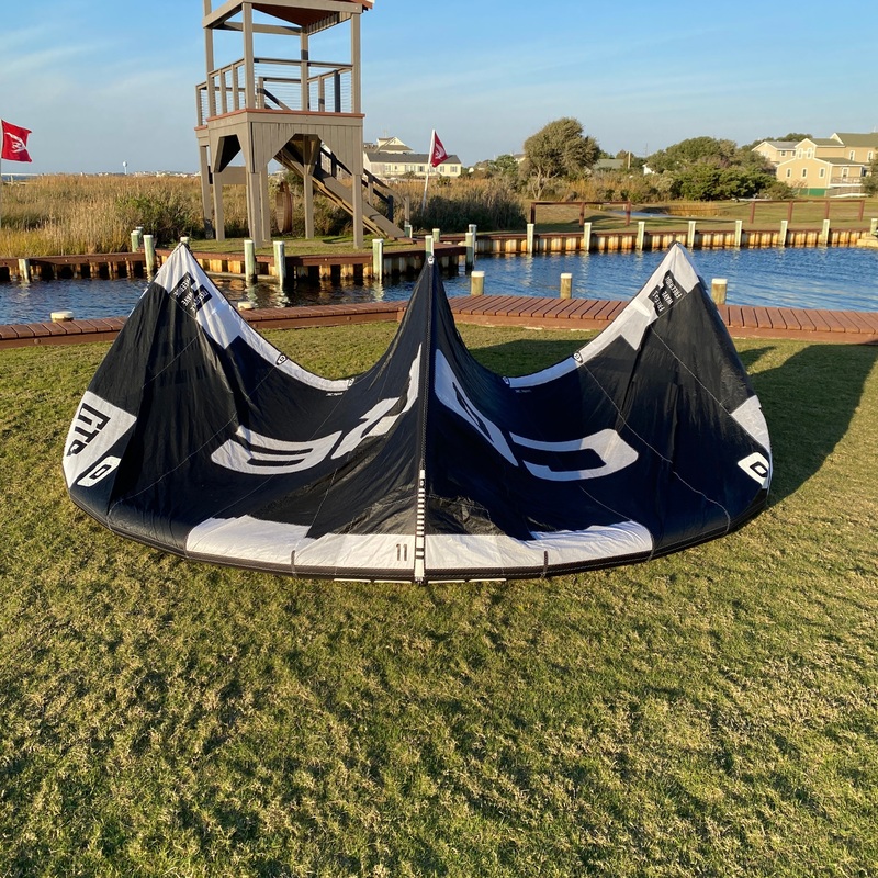USED Core GTS6 Kite-11m-Black