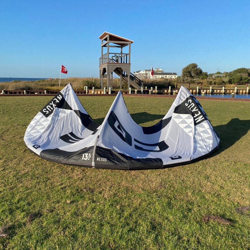 USED Core Nexus 2 Kite-13.5m-White