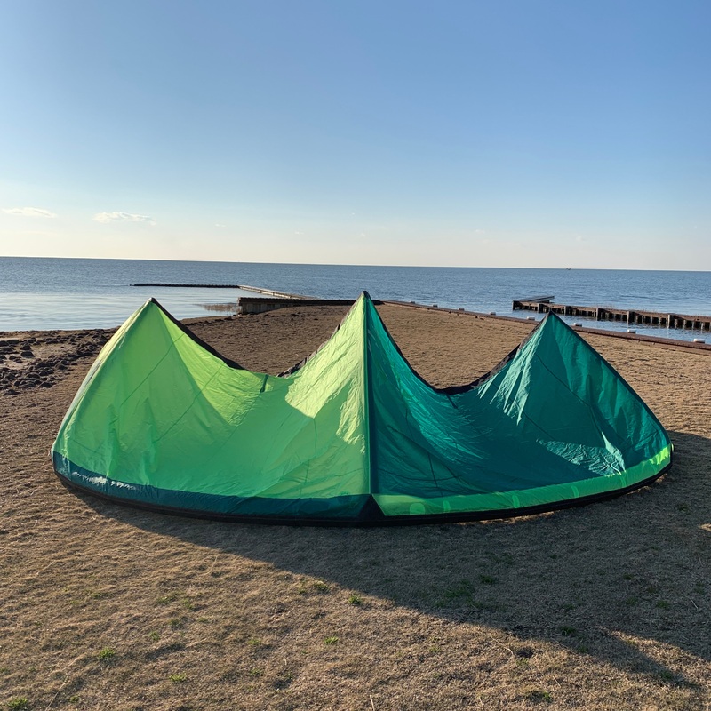 USED Slingshot Machine V1 Kite-17m-Green