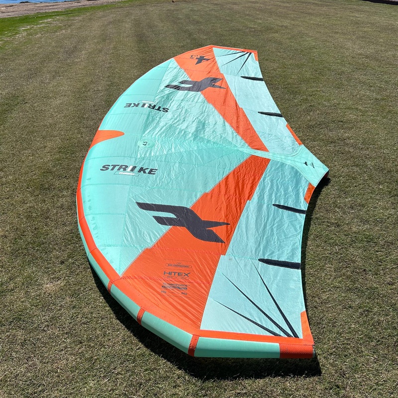 USED F-One Strike V3-4.5m-Mint/Flame