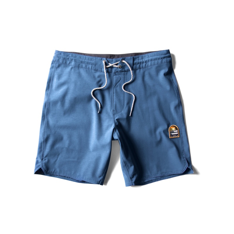 Vissla Solid Sets 18.5″ Boardshorts-Tidal Blue