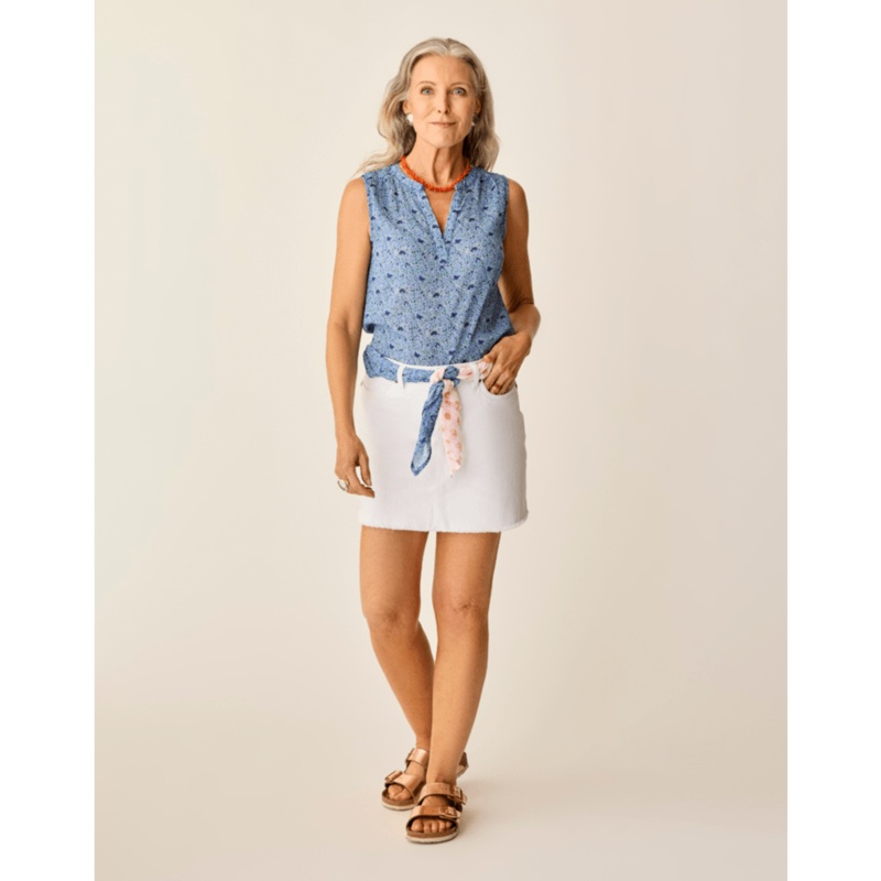 Carve Designs Dylan Tank-Navy Garden