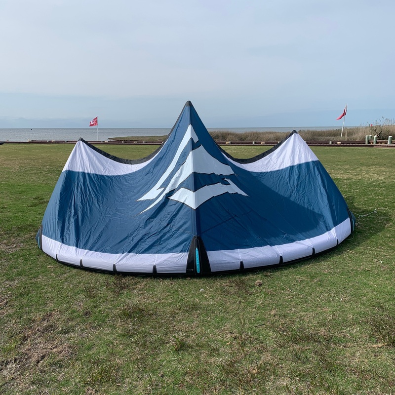 USED 2025 Naish Pivot Kite-Dark Blue-12m