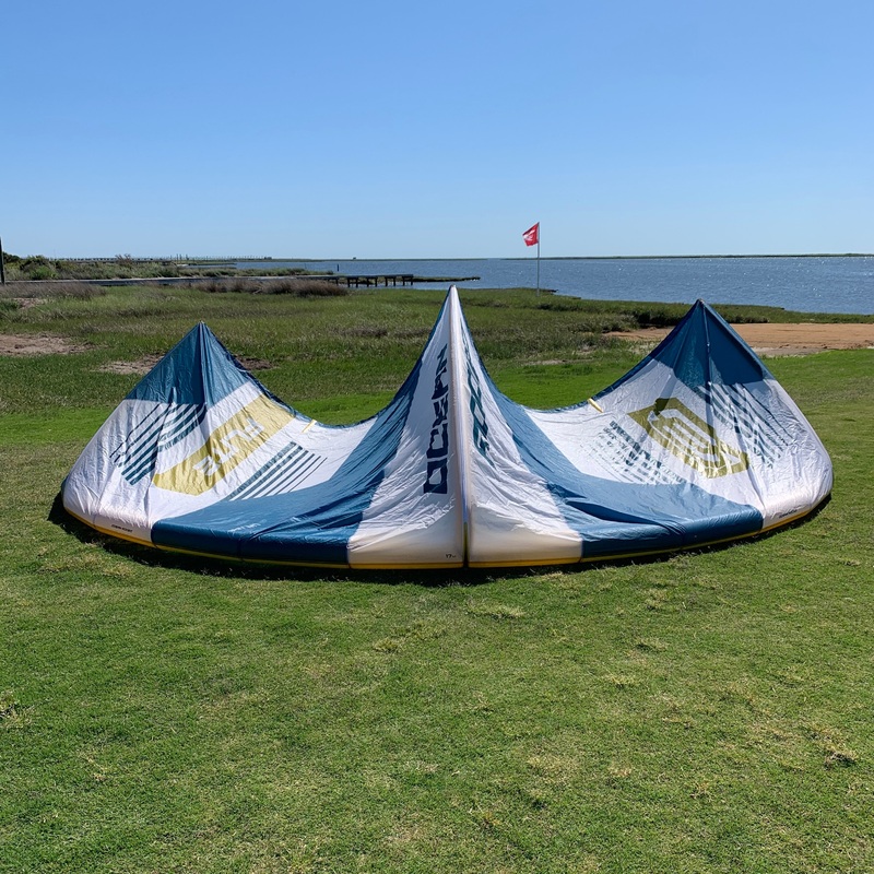 USED Ocean Rodeo Flite Aluula Ultralite Kite-17m