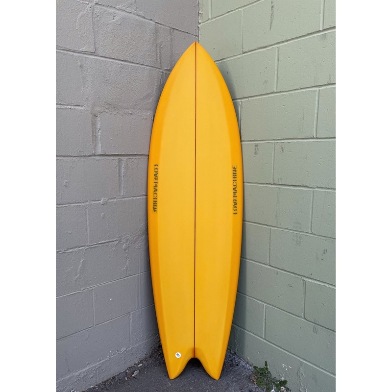 5’6″ Lovemachine Surfboards Wills Fish