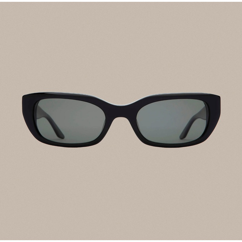 Crap Eyewear – The Gothic Breeze