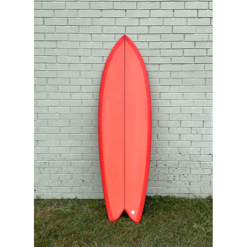 5’6″ Lovemachine Surfboards Wills Fish – Bright Coral