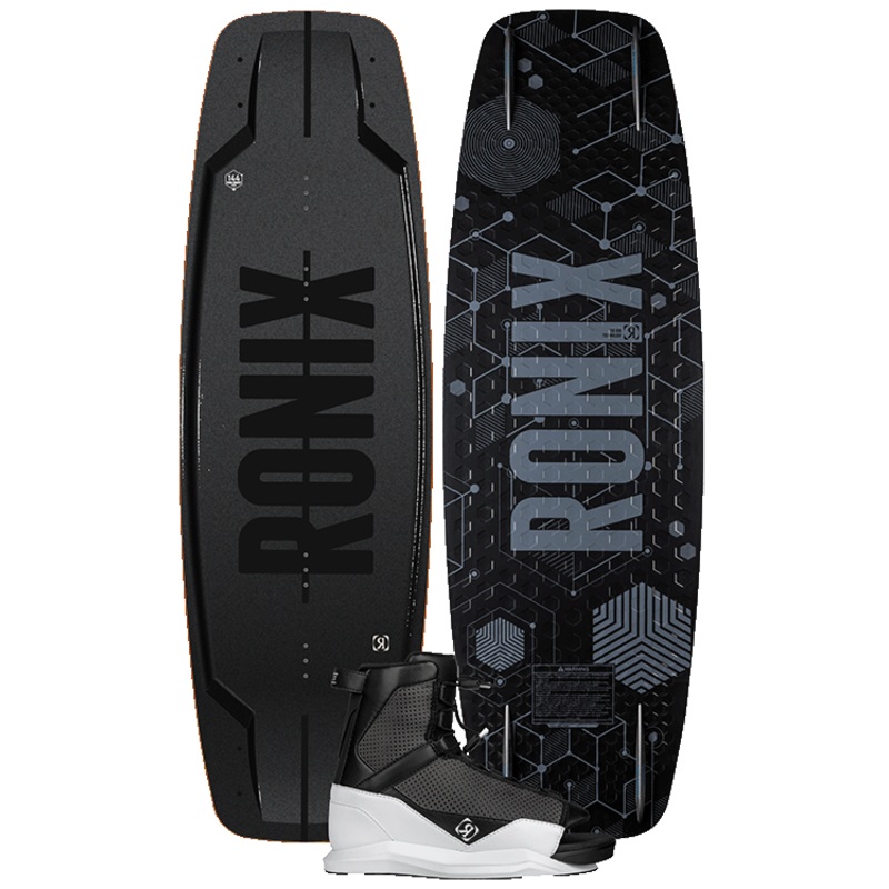2025 Ronix Parks With District Bindings Wakeboard Package