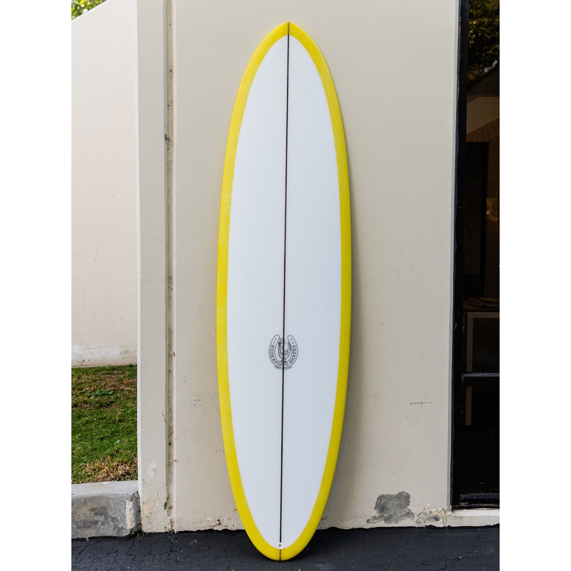 Kookapinto Shapes | 7’3″ Thin Twin Yellow Bottom Tint Surfboard
