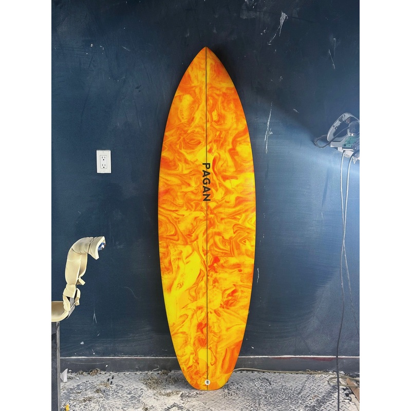 5’7″ Sandbar Thruster Surfboard