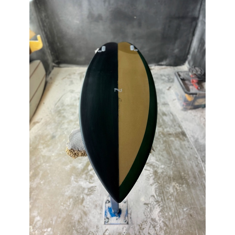AH Vessels | 5’4 Gaffer Twinzer Green/Clear Surfboard