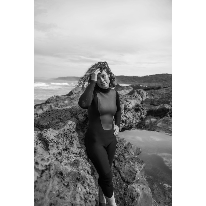 LA LUNA 3/2MM BACKZIP FULL