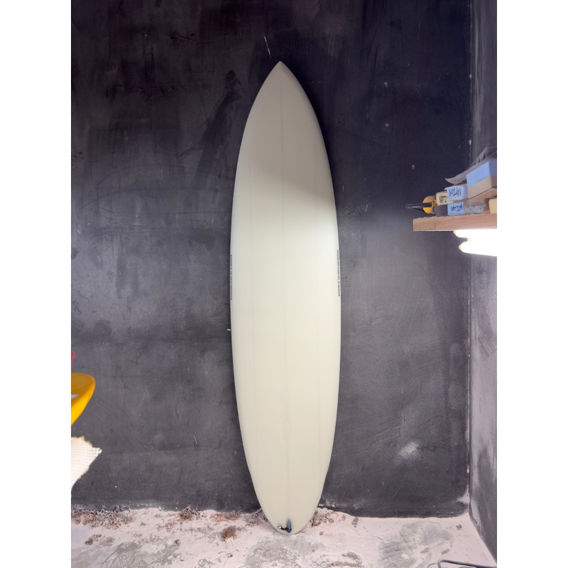 Simon Jones Designs | 610 Fiji Triple Stringer Opaque Surfboard
